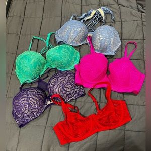 Lot of FIVE Victoria's Secret Bras